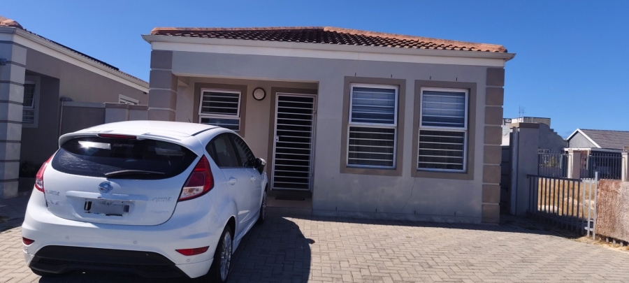 3 Bedroom Property for Sale in Strandfontein Western Cape